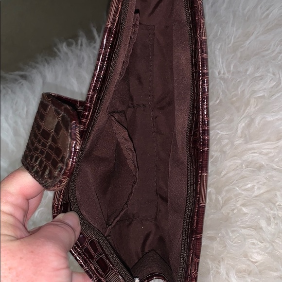 Stunning Woven Straw Clutch - Picture 10 of 13